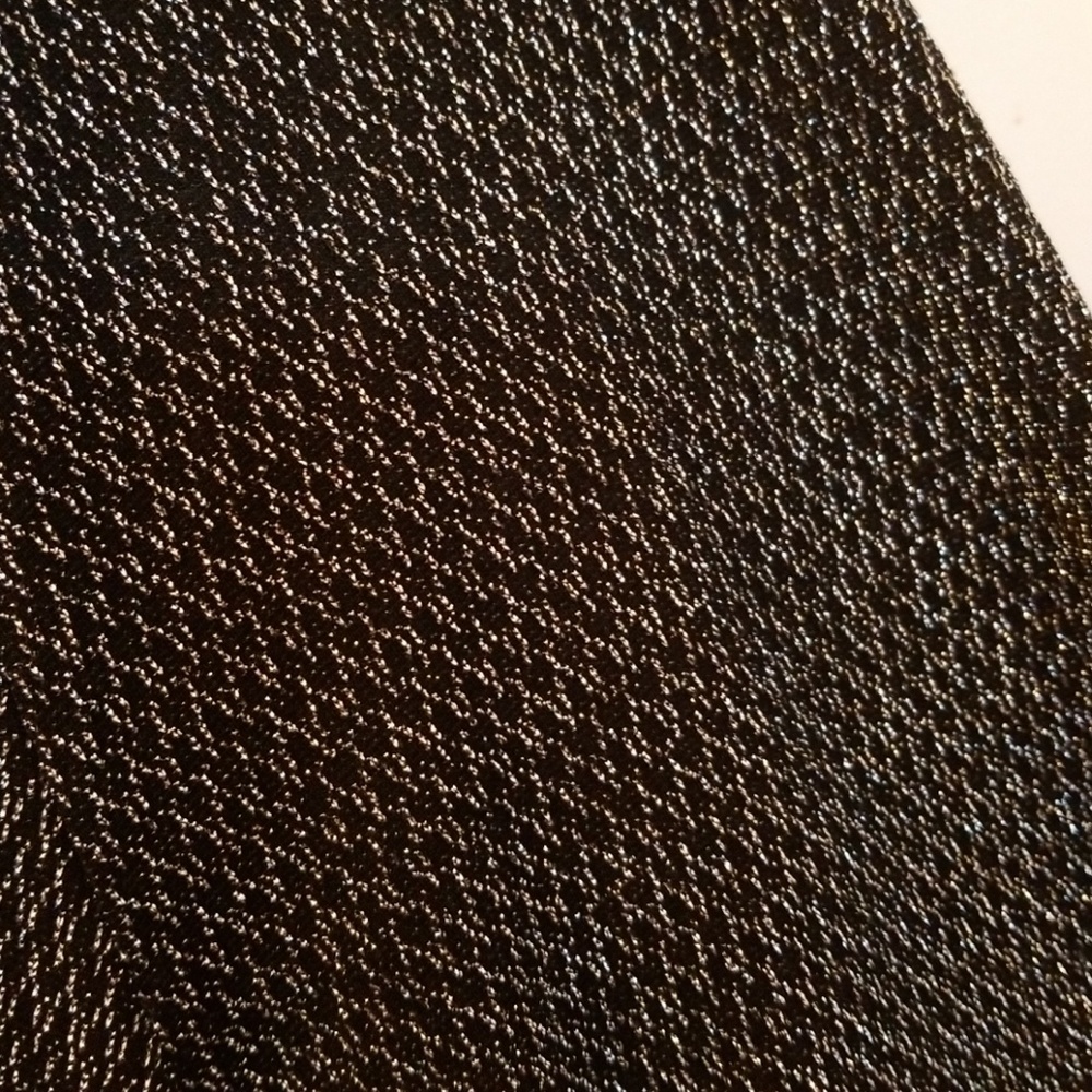 Catherines 2X 3/4 sleeve black and silver top - Picture 4 of 4